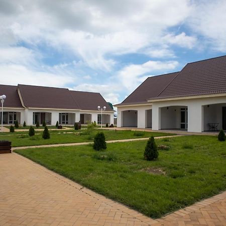 База Відпочинку "Сонячна" Primorskoje Exteriör bild